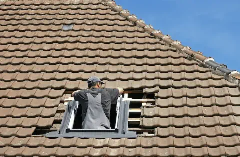 Pose de velux - Villers-Allerand